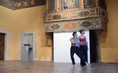 Danser au Château de Montmaur et partager une expérience collective simulante, ça vous tente ?